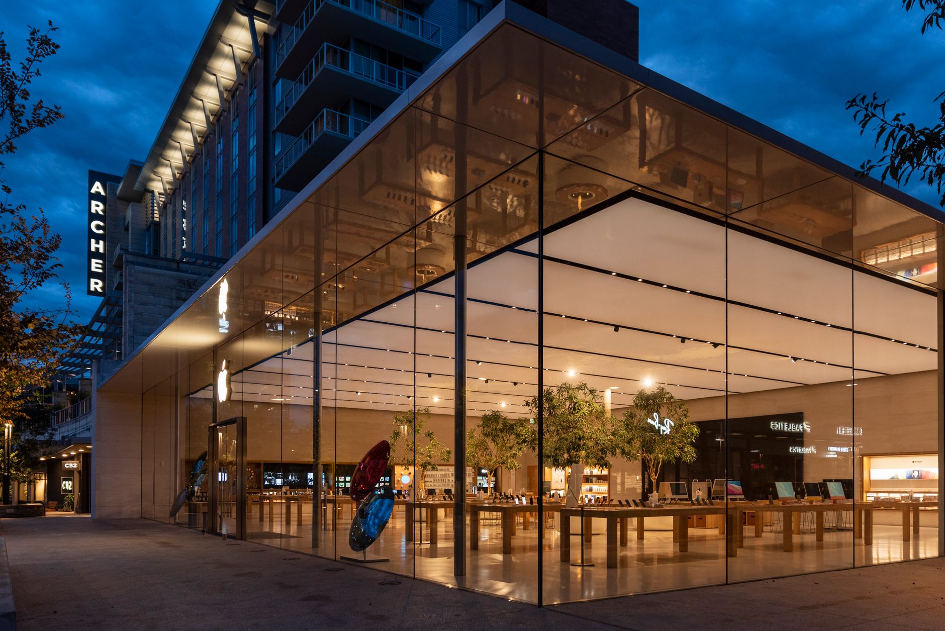 Apple’s iPhone 18 Series: Leaks Reveal 2nm A20 Chip, Variable Aperture Camera, and Under-Display Face ID Upgrade